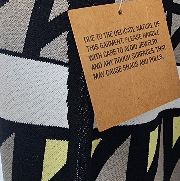 NWT Rachel Roy Women's Black and Yellow Geometric Print Skirt with Stretch | M - Picture 2 of 6